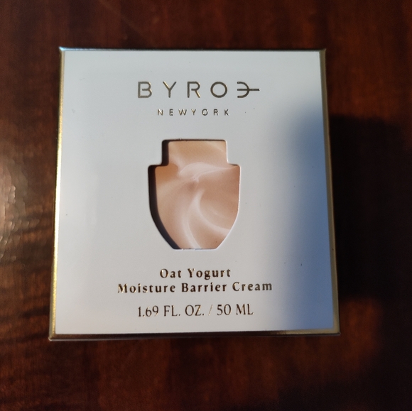 Byro New York Oat Yogurt Moisture Barrier Cream - Cream - Picture 1 of 5